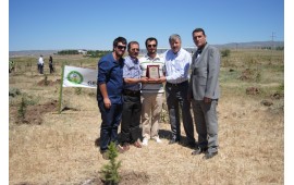 ANKARA\ AKYURT 21 HAZİRAN 2012 FİDAN DİKİMİ