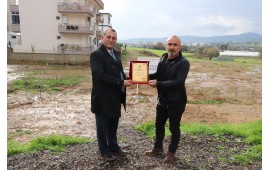 İZMİR / MENDERES BEL. MECLİS ÜYESİ ERTAN GÜLEÇ 